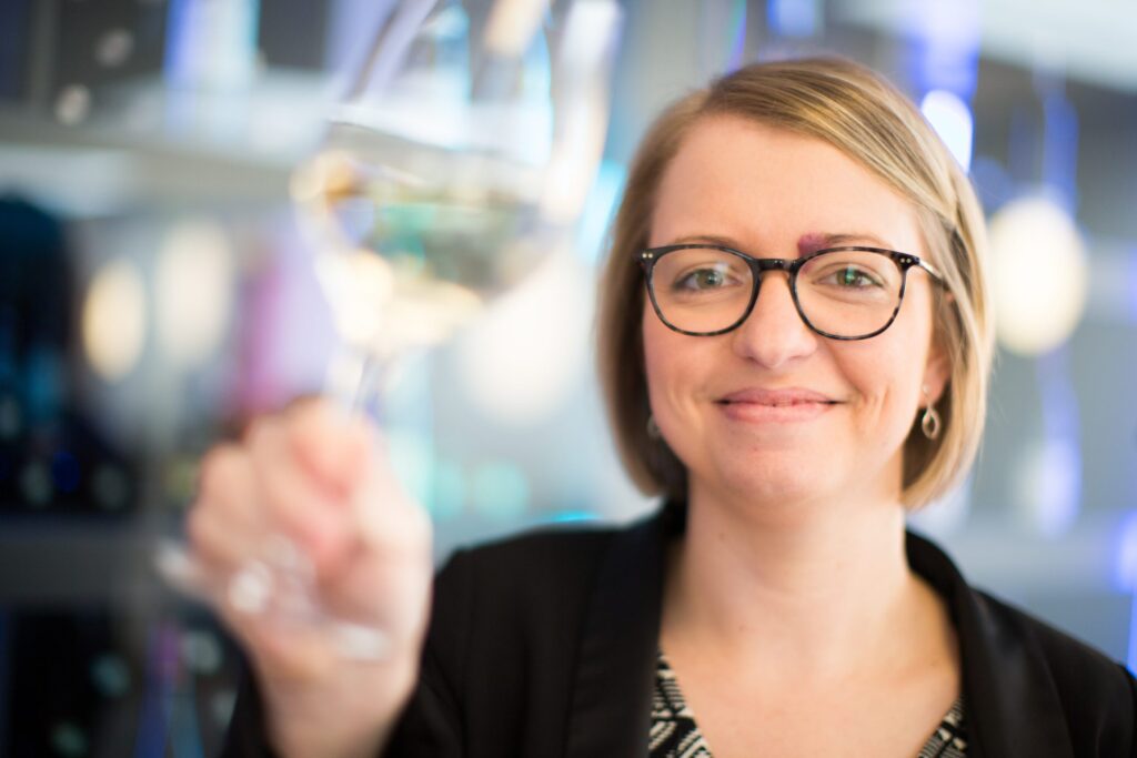 Sommeliere Laura Thomas du restaurant ala12
