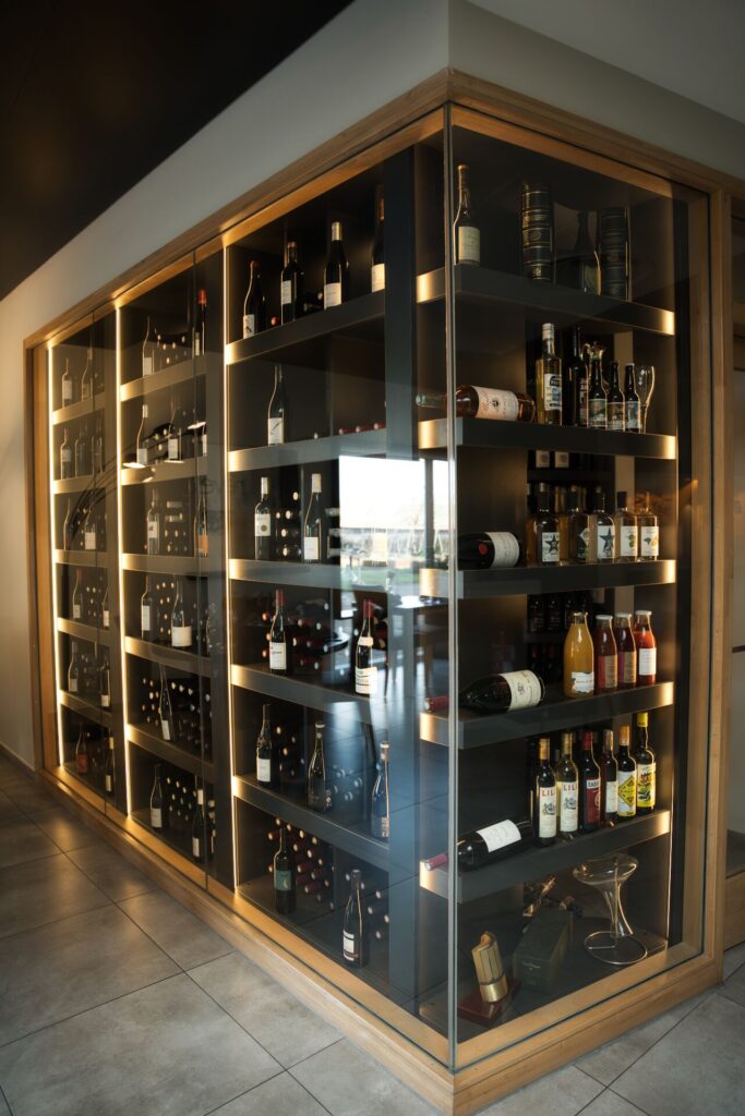 cave vins presentoir bouteilles ala12
